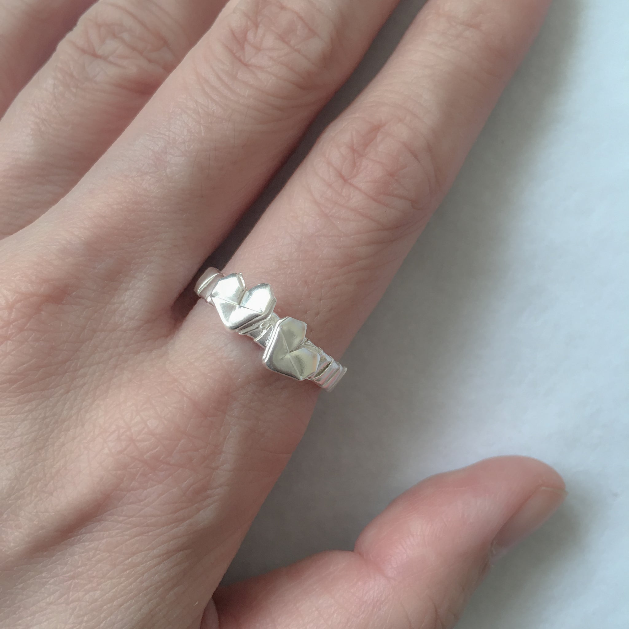 Ring F 925 Silver Origami Two Small Heart Ring Size 16