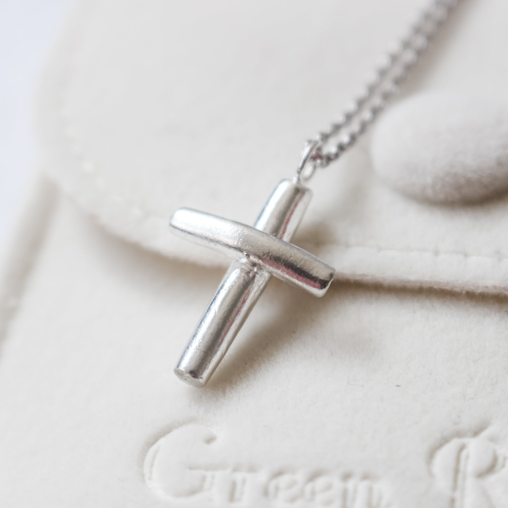 925 cross pendant discount