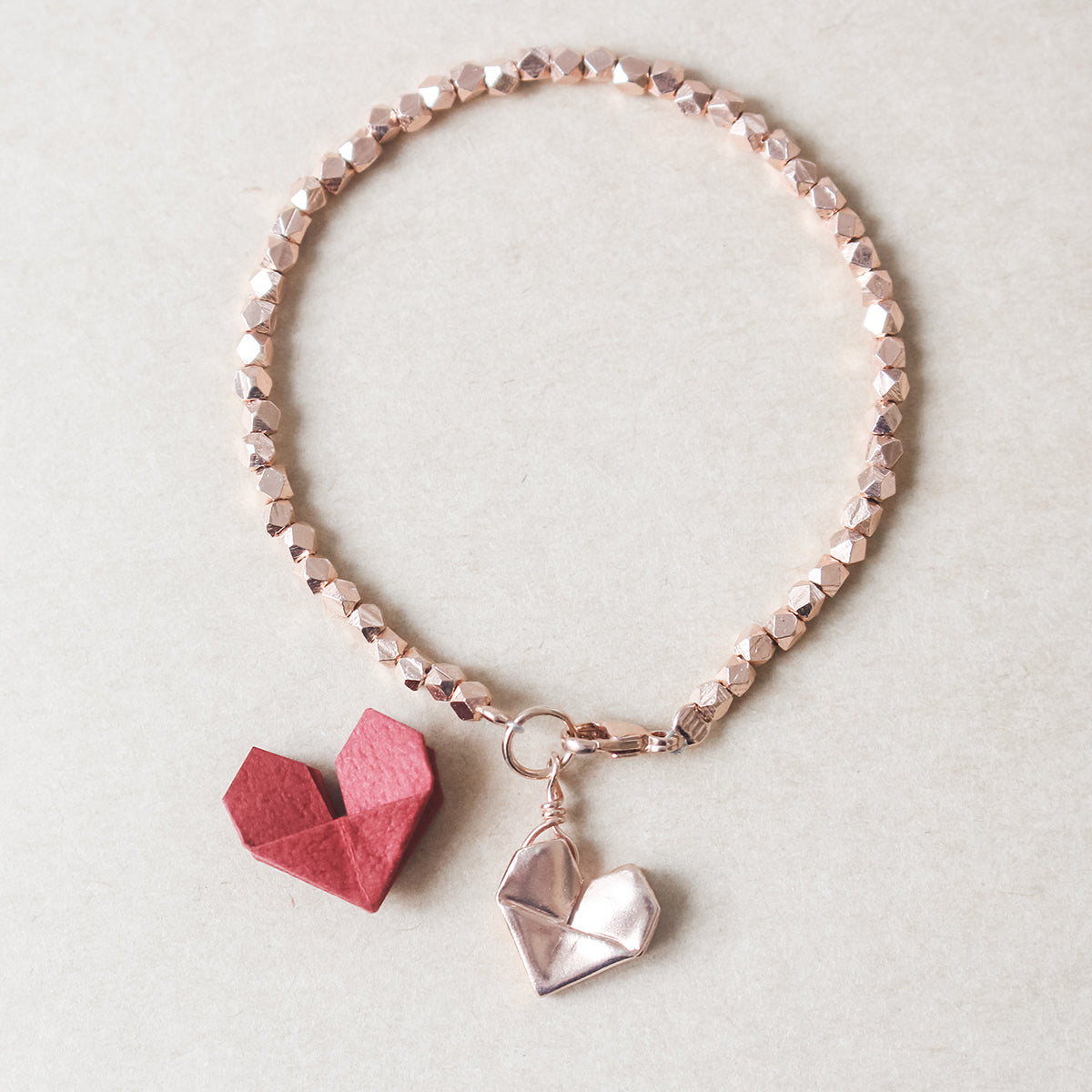 Shlomit Ofir | Tiny Origami Heart Bracelet (gold) | ブレスレット - paper birds.  ペーパーバーズ | レディース・アパレル・通販オンラインショップ