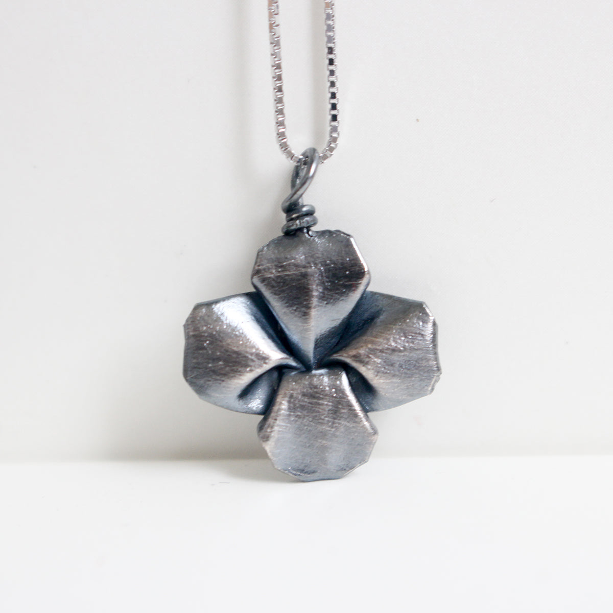 925 Black Silver Origami Clover Necklace
