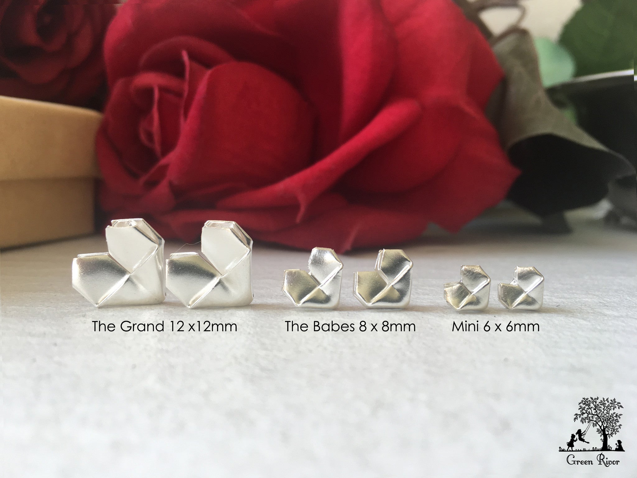 Silver Origami Heart Stud Earrings (Grand)