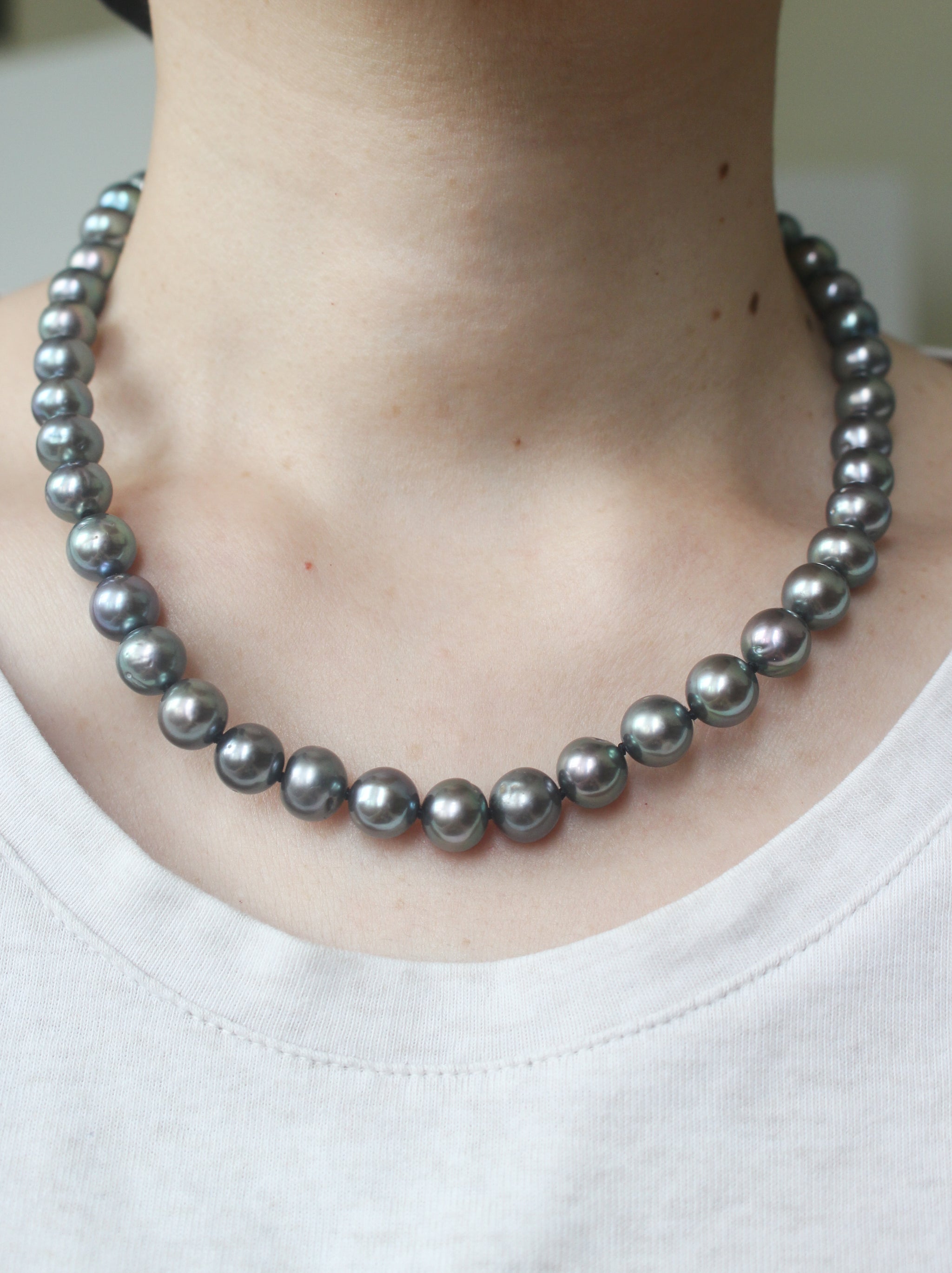 Dyed Black Freshwater Pearl Necklace