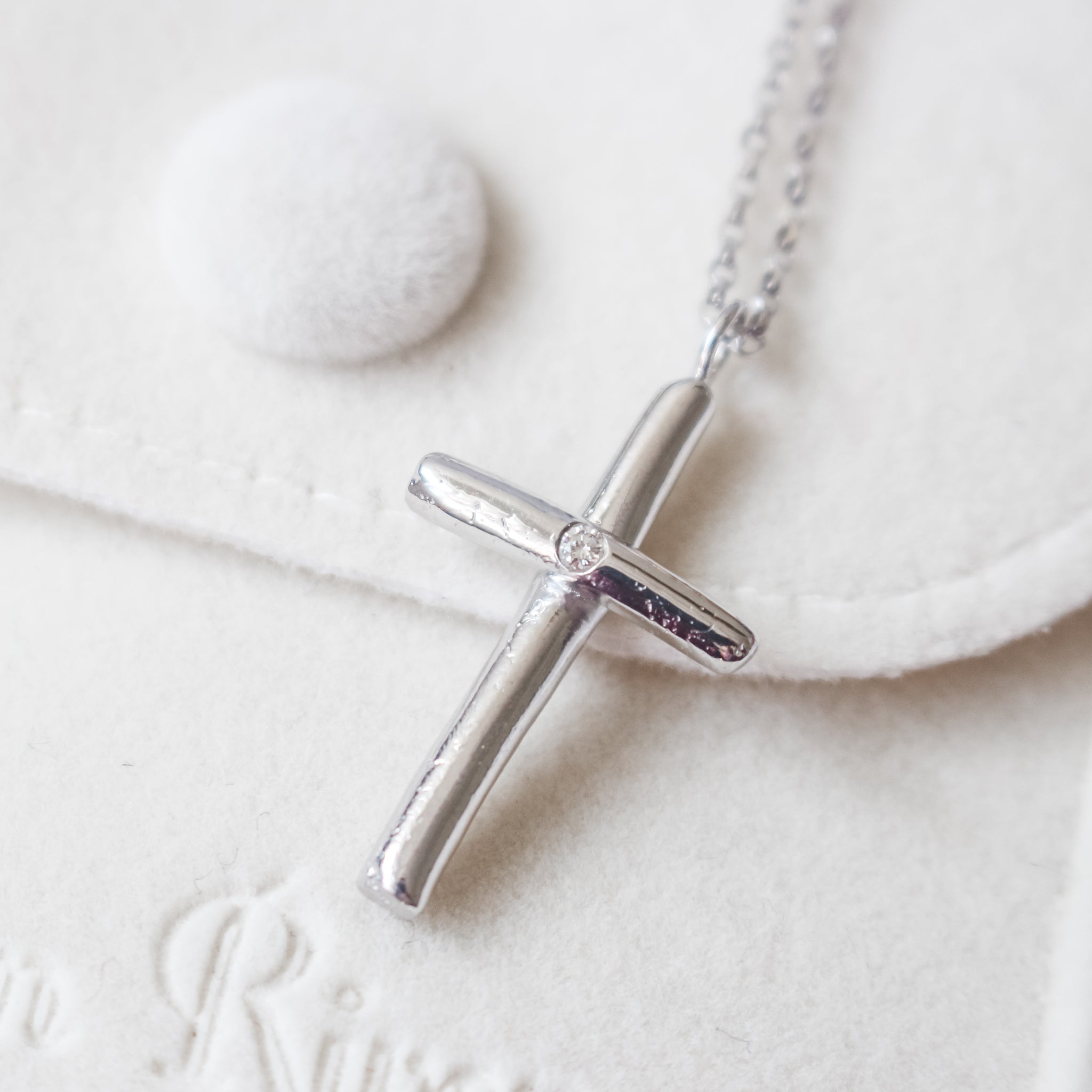 Extra large silver clearance cross pendant